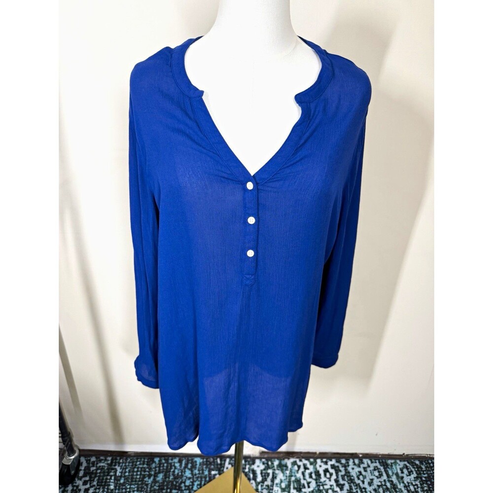 Old Navy women’s Blouse large blue long sleeves stretch NEW 389
